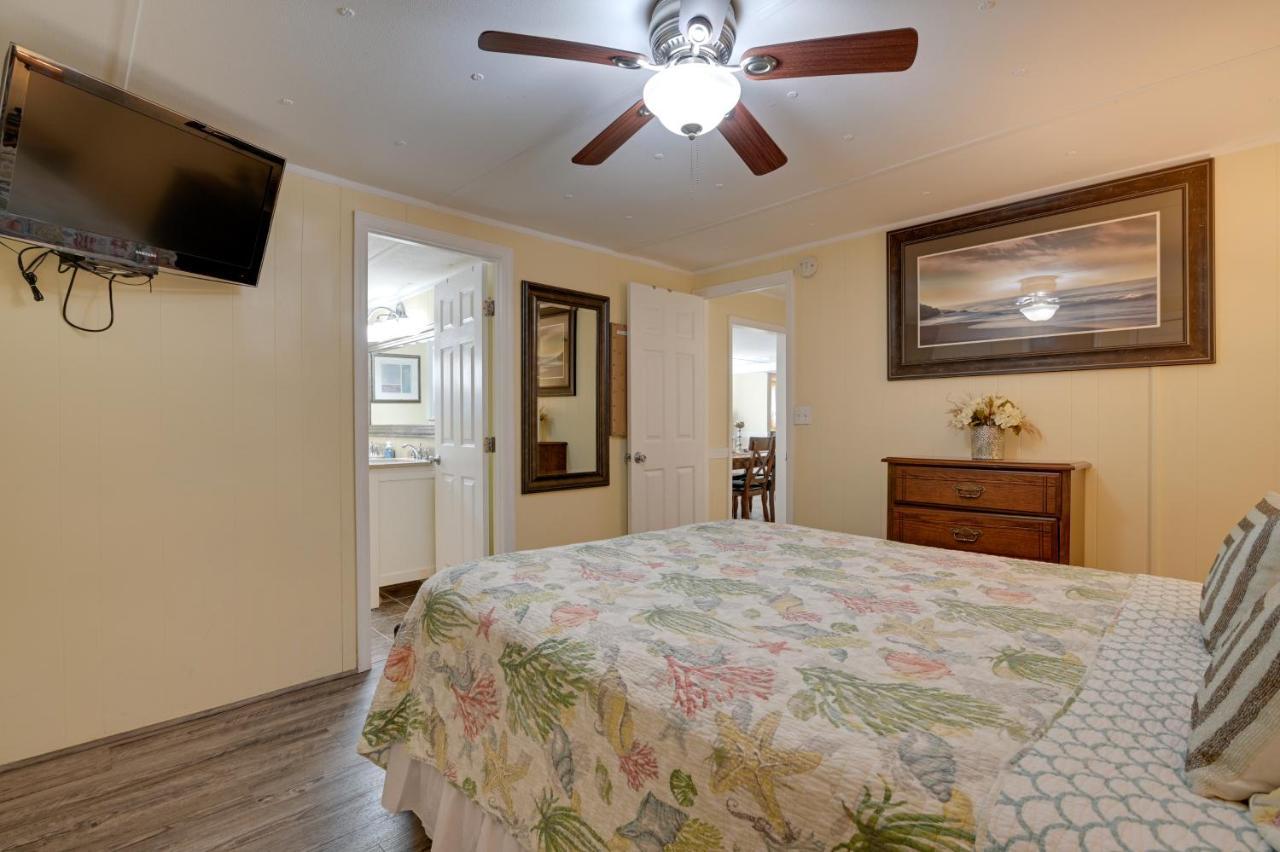 Surfside Beach Home With Pool Access Walk To Beach! Μιρτλ Μπιτς Εξωτερικό φωτογραφία